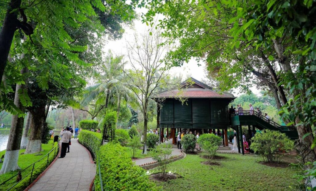 Hanoi: Many relics and tourist attractions organize activities about President Ho Chi Minh
