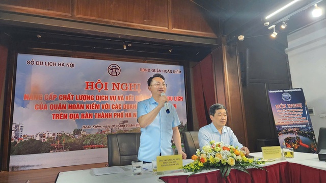 Nâng cao chất lượng dịch vụ và kết nối điểm đến du lịch trên quận Hoàn Kiếm- Ảnh 2.
