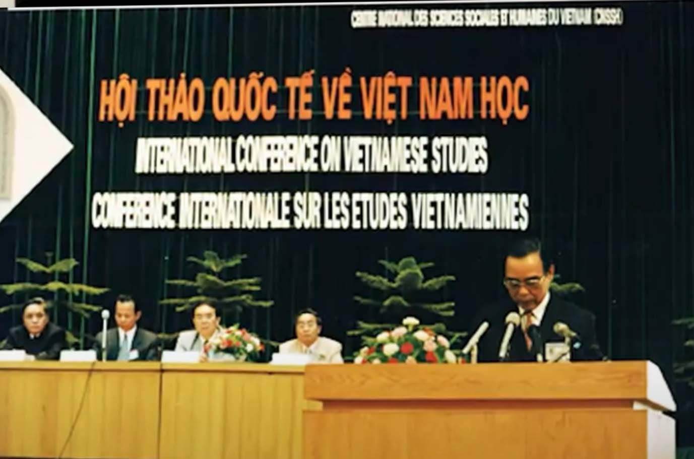 Tư liệu quý từ Hội thảo Quốc tế Việt Nam học lần thứ nhất (1998)