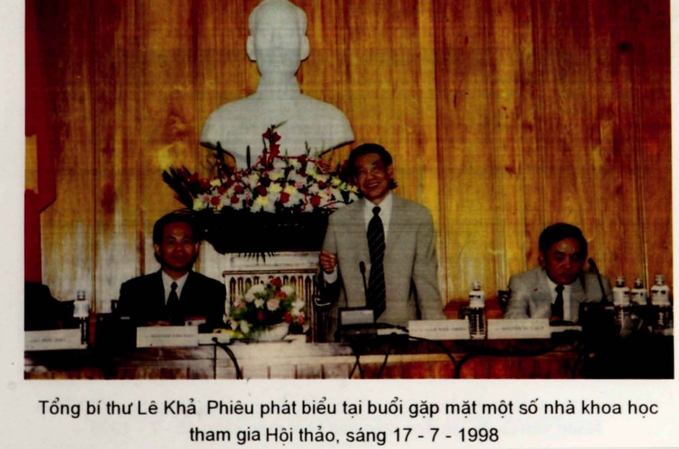 Tư liệu quý từ Hội thảo Quốc tế Việt Nam học lần thứ nhất (1998)