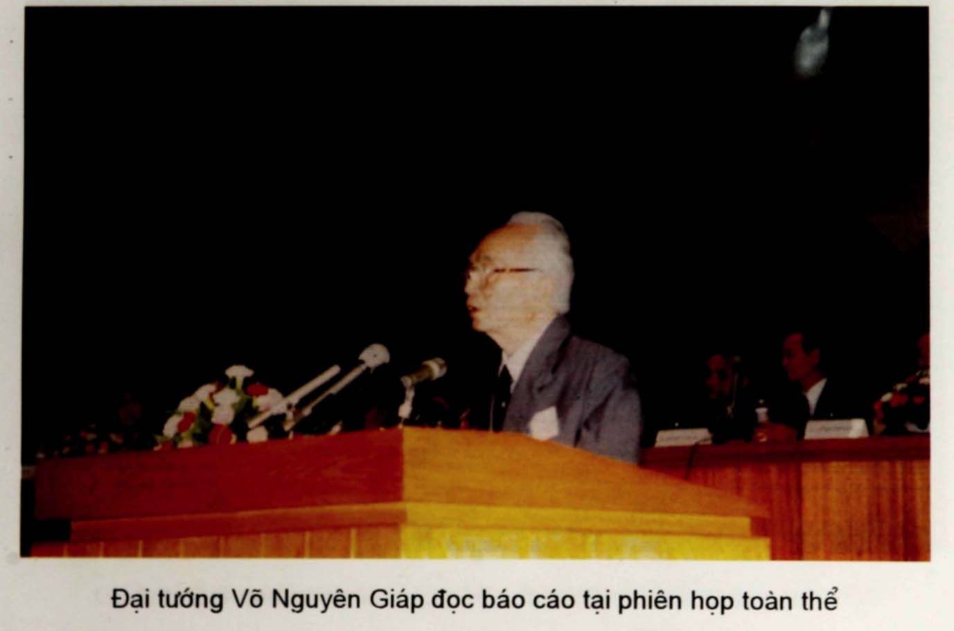 Tư liệu quý từ Hội thảo Quốc tế Việt Nam học lần thứ nhất (1998)