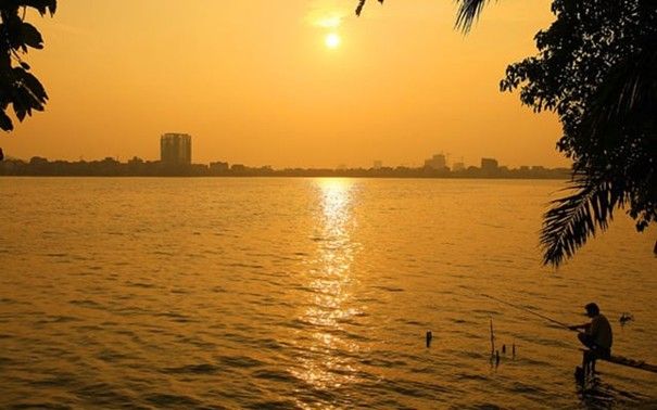 Thu Hà Nội: Dịu dàng đến nao lòng!