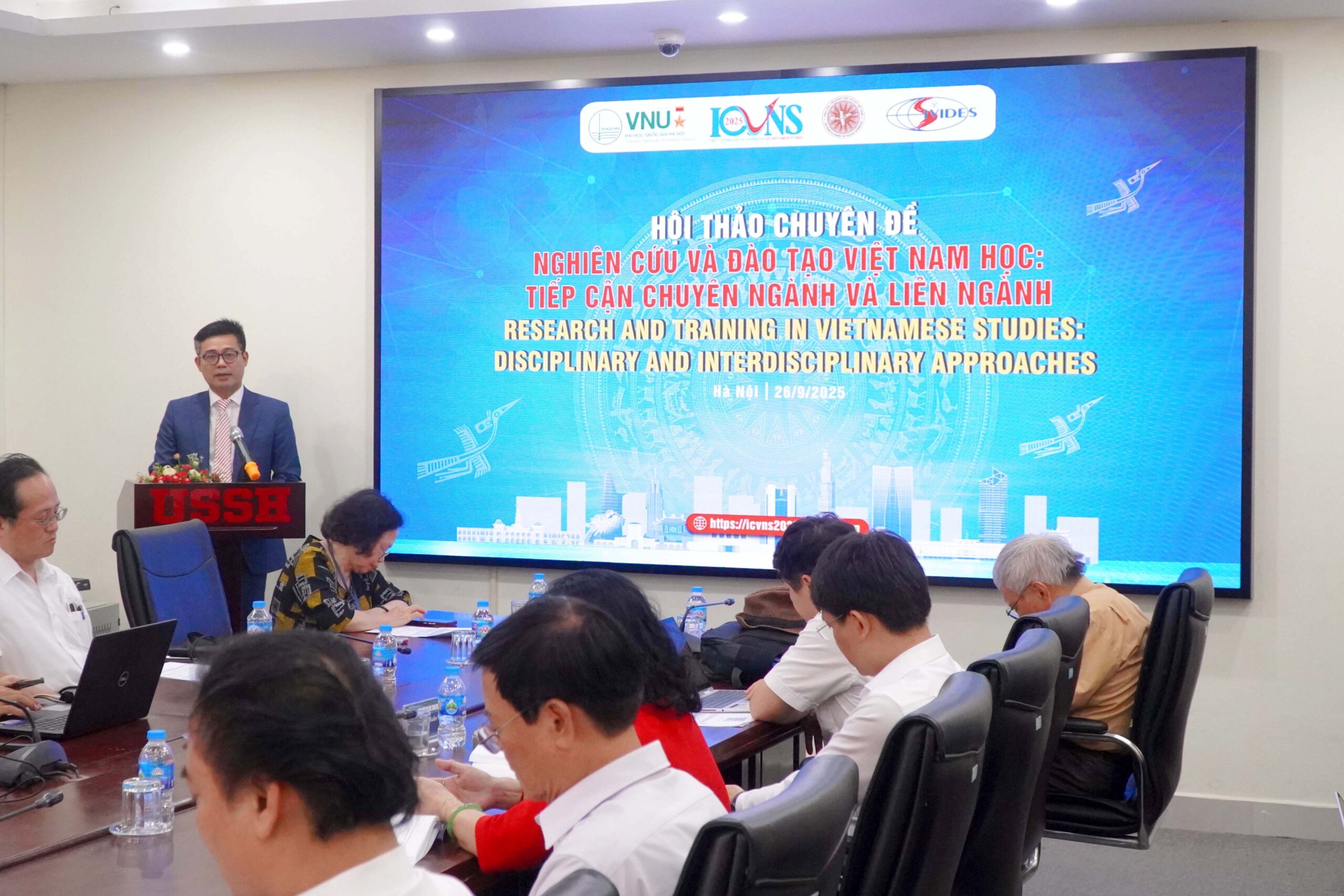 Hội thảo Quốc tế chuyên đề “Nghiên cứu và đào tạo Việt Nam học: Tiếp cận liên ngành và chuyên ngành”: Diễn đàn học thuật chuẩn bị cho Hội thảo Quốc tế Việt Nam học lần thứ VII